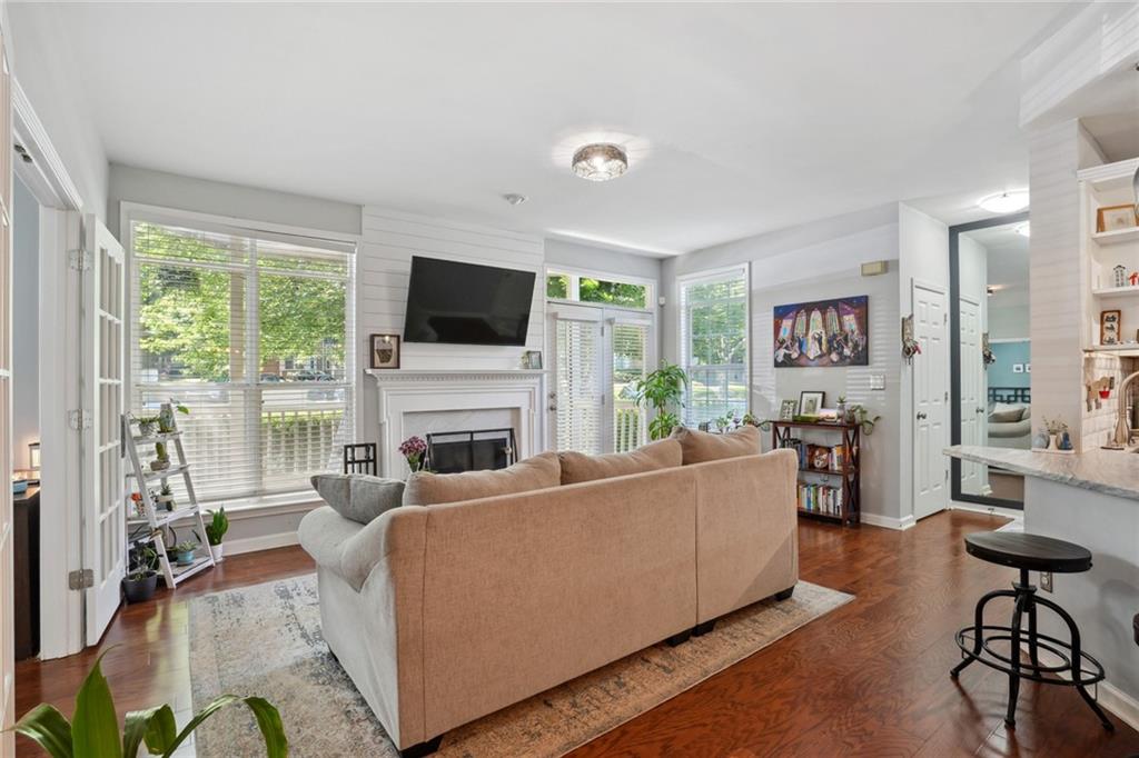 507 Mcgill Park Avenue NE