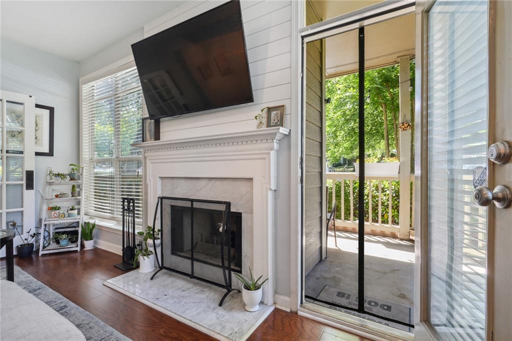 507 Mcgill Park Avenue NE