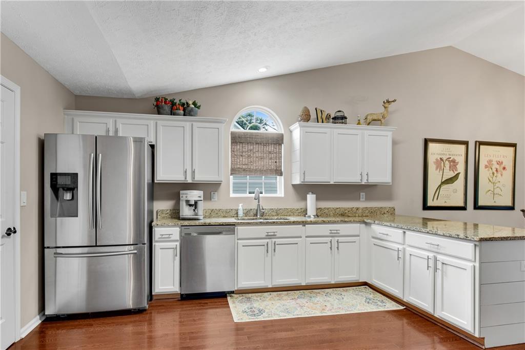 5765 Newberry Point Drive