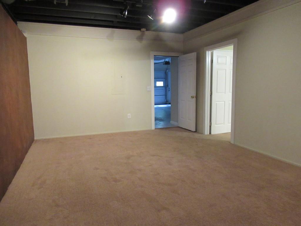 211 Shadow Hills Lane