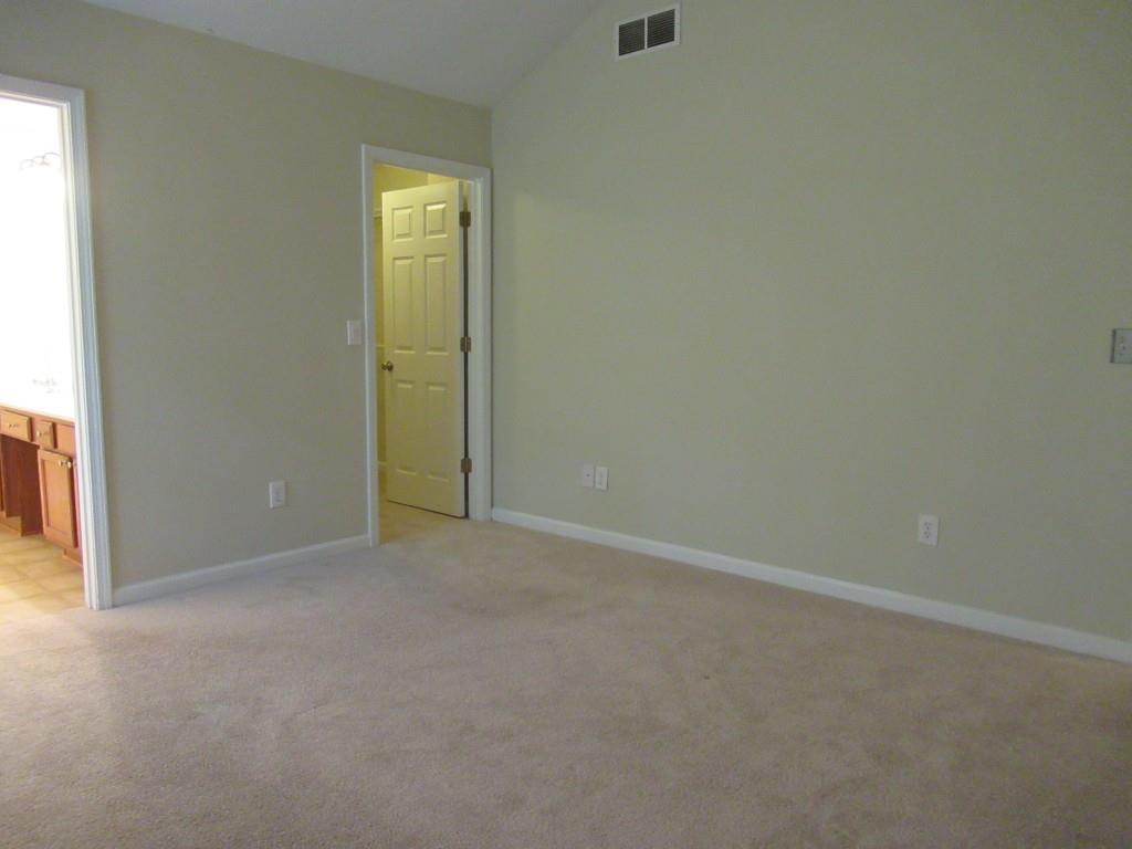 211 Shadow Hills Lane