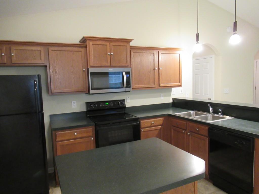 211 Shadow Hills Lane