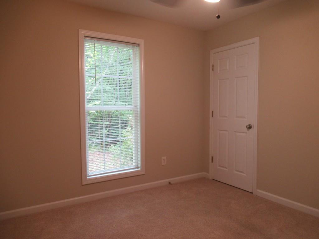 211 Shadow Hills Lane