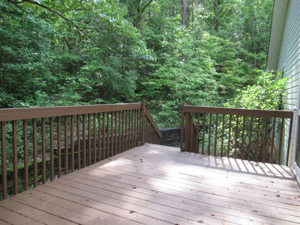 211 Shadow Hills Lane