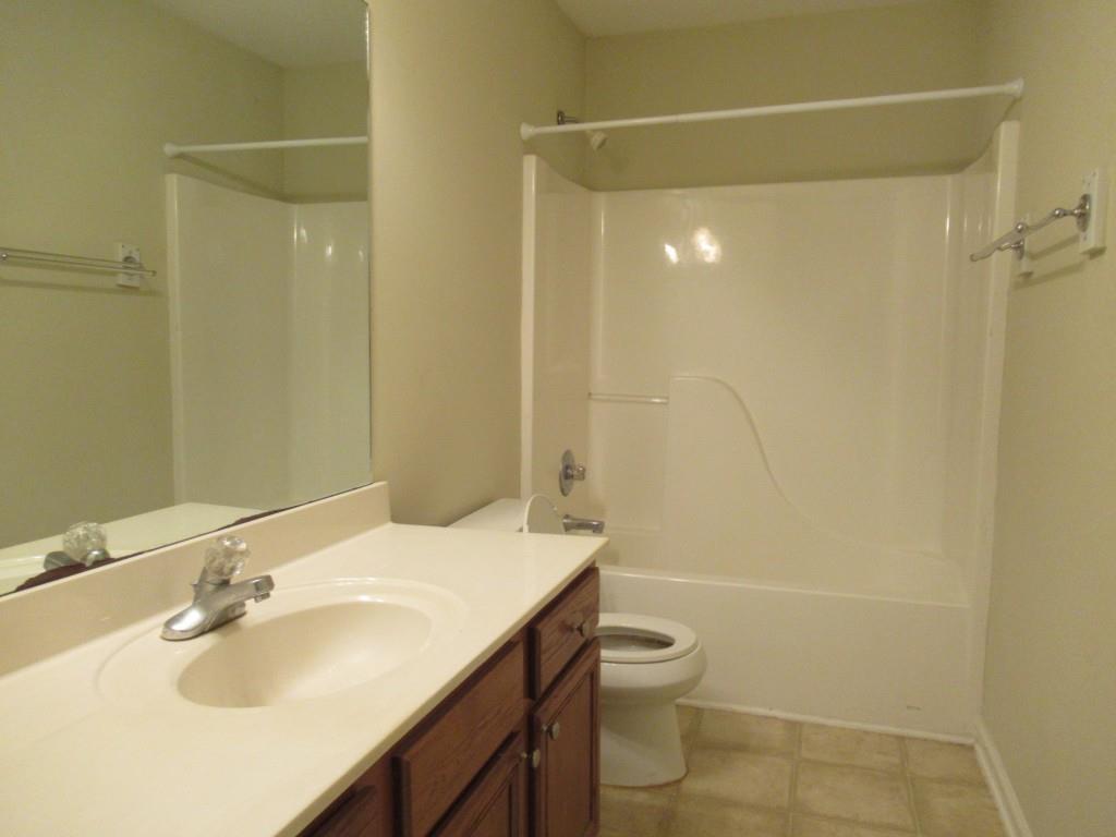 211 Shadow Hills Lane