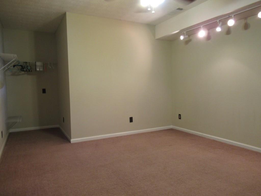 211 Shadow Hills Lane