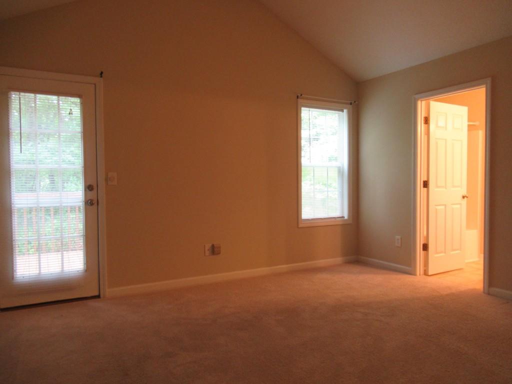 211 Shadow Hills Lane