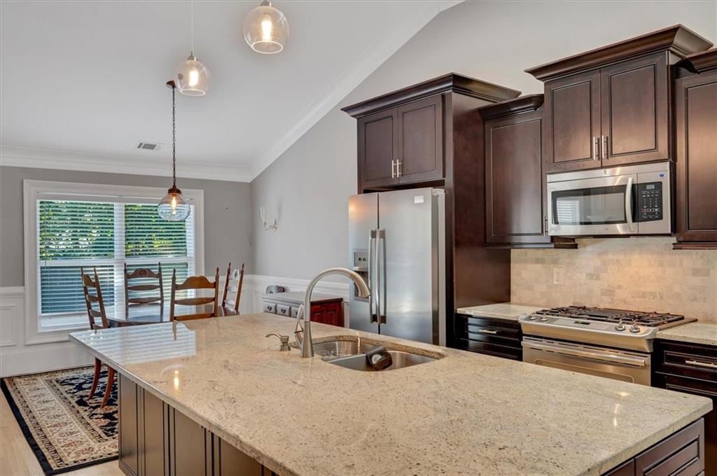 2249 White Alder Drive