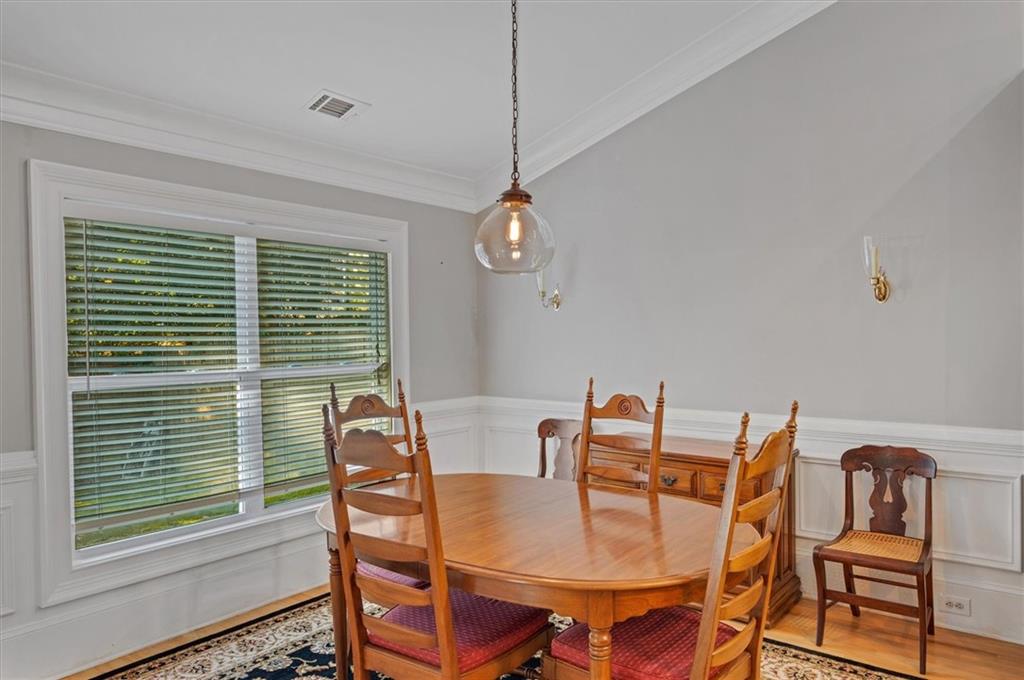 2249 White Alder Drive