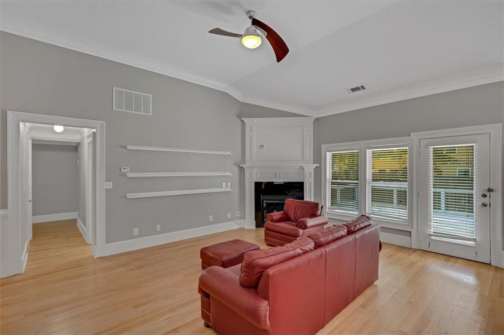 2249 White Alder Drive