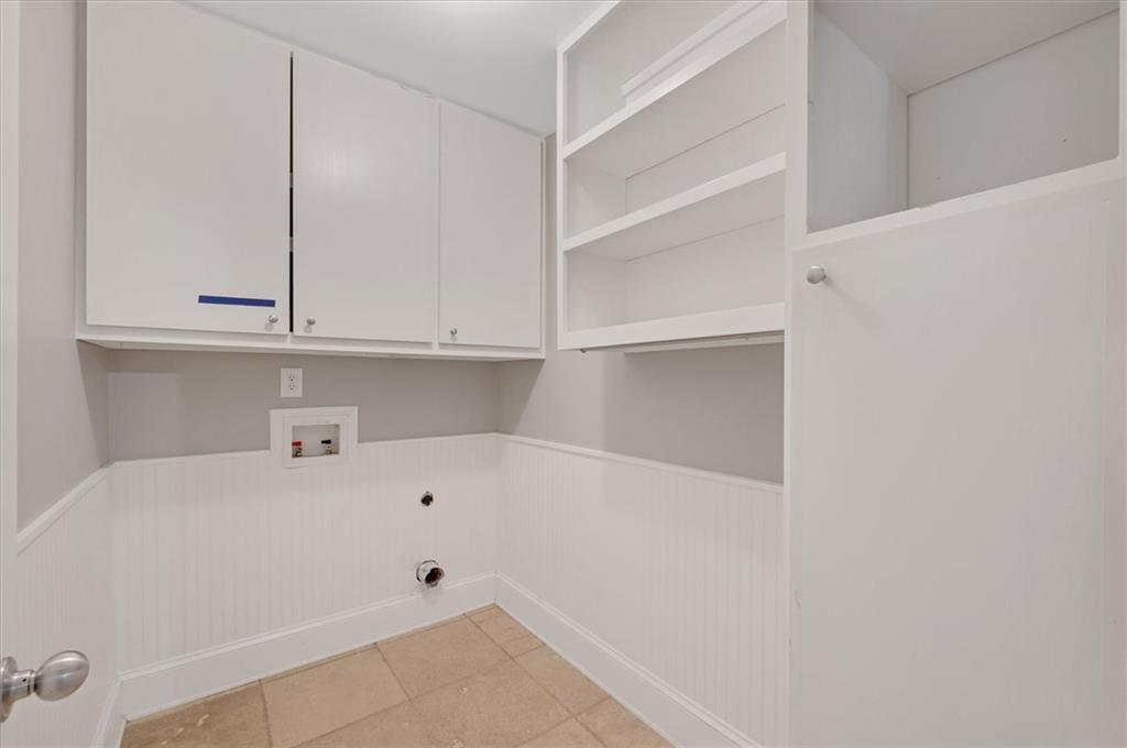 2249 White Alder Drive