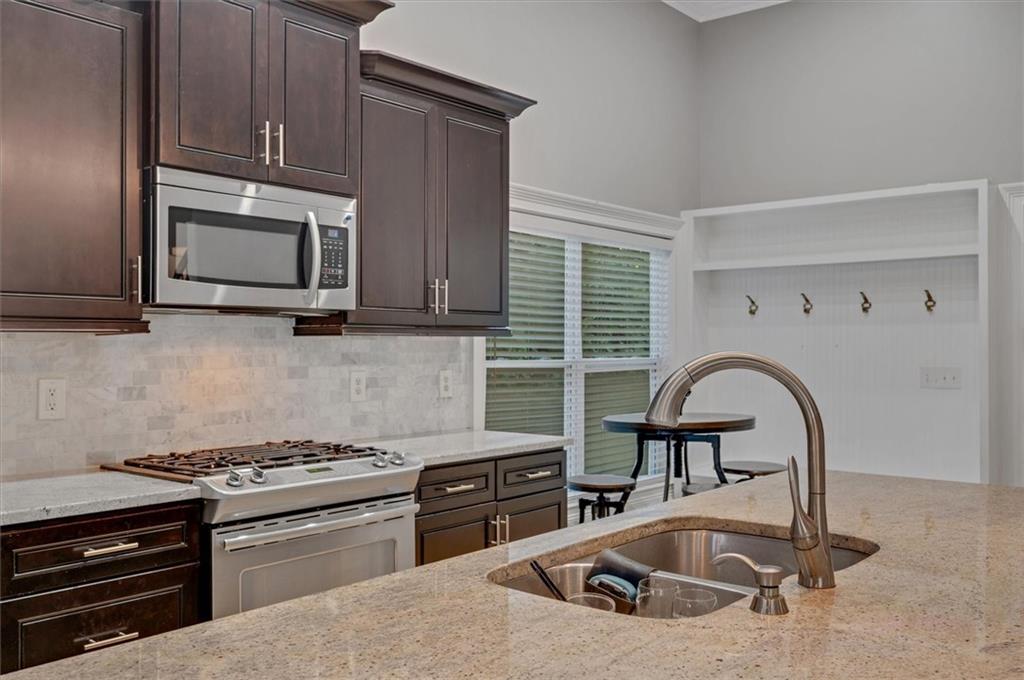 2249 White Alder Drive