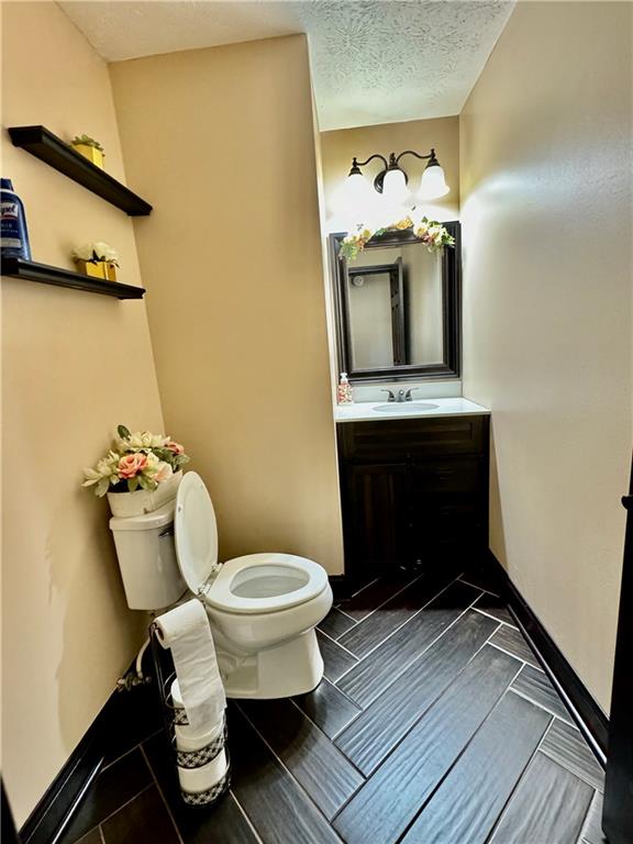 4554 Summerset Drive