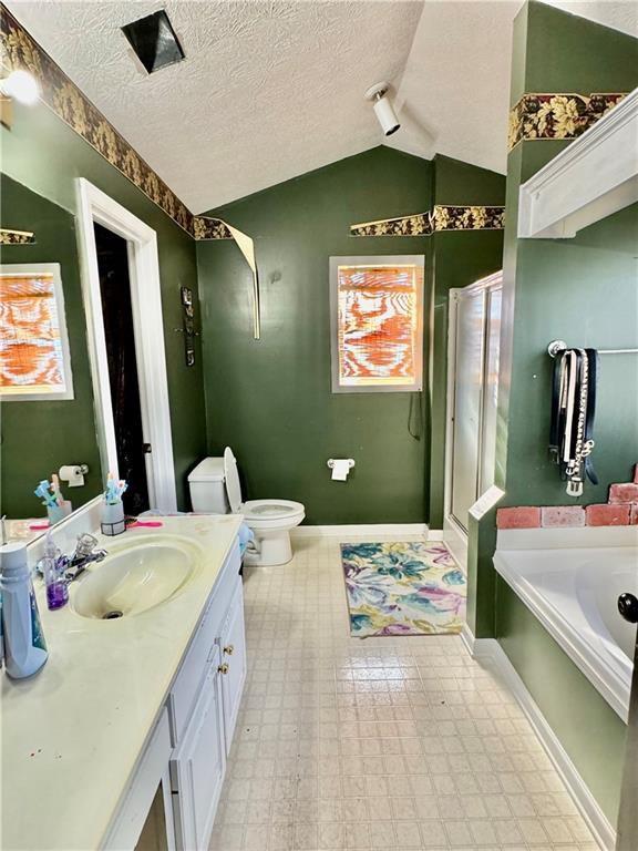 4554 Summerset Drive