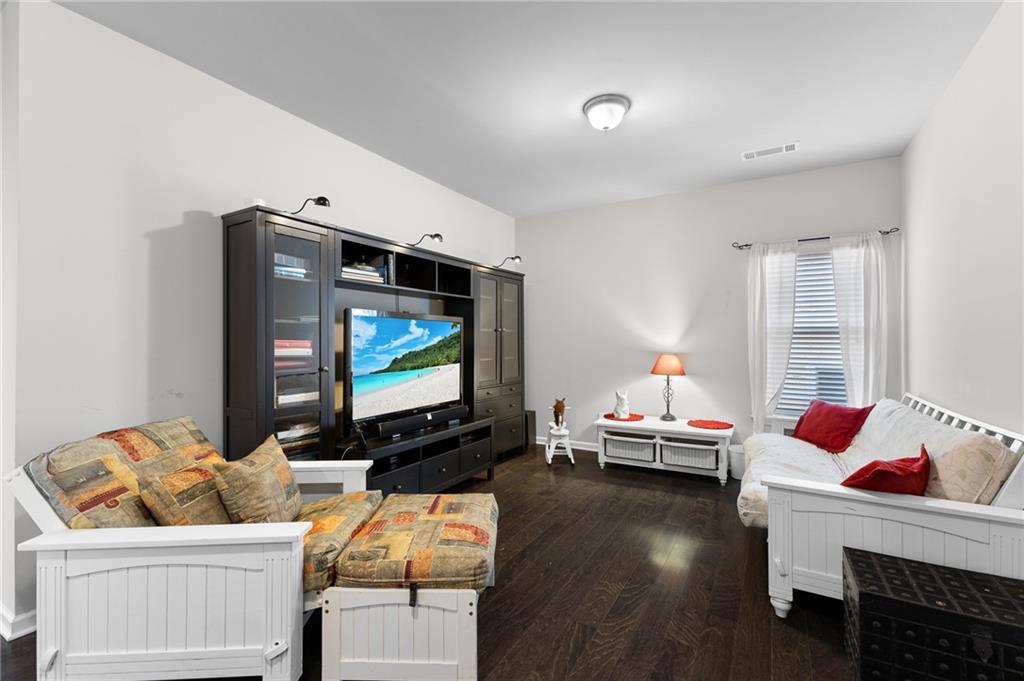 506 Suwanee Park Terrace