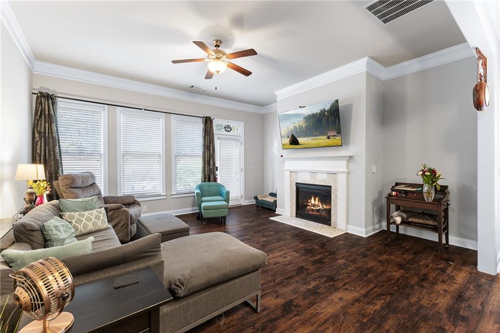 506 Suwanee Park Terrace