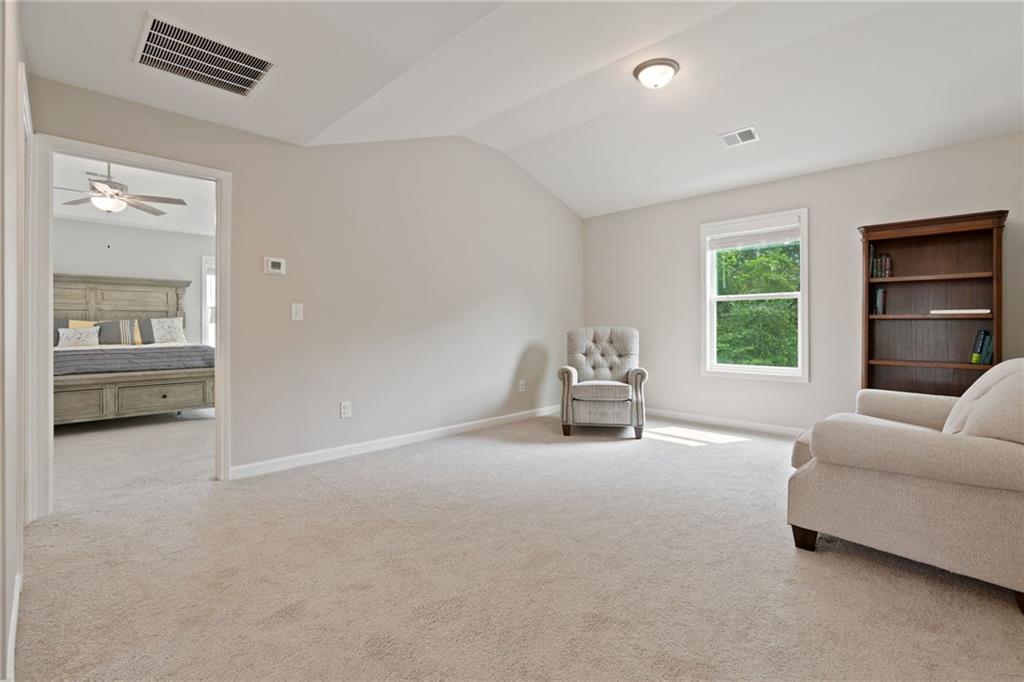 125 Kingston Circle