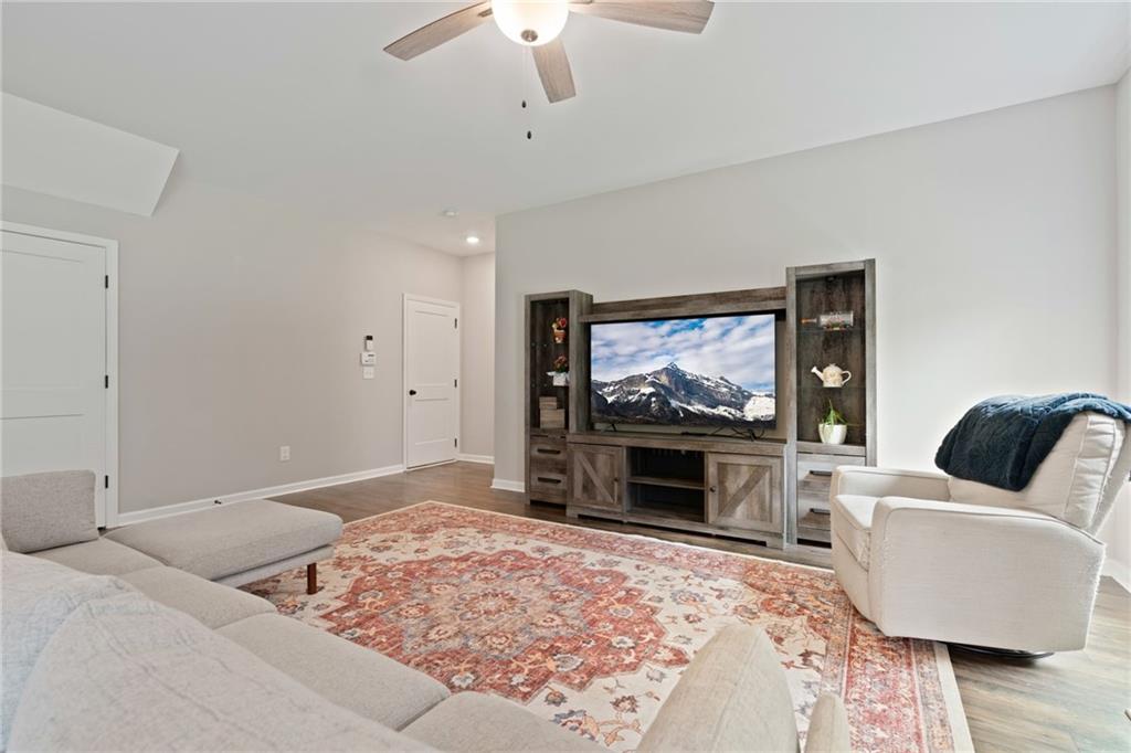 125 Kingston Circle