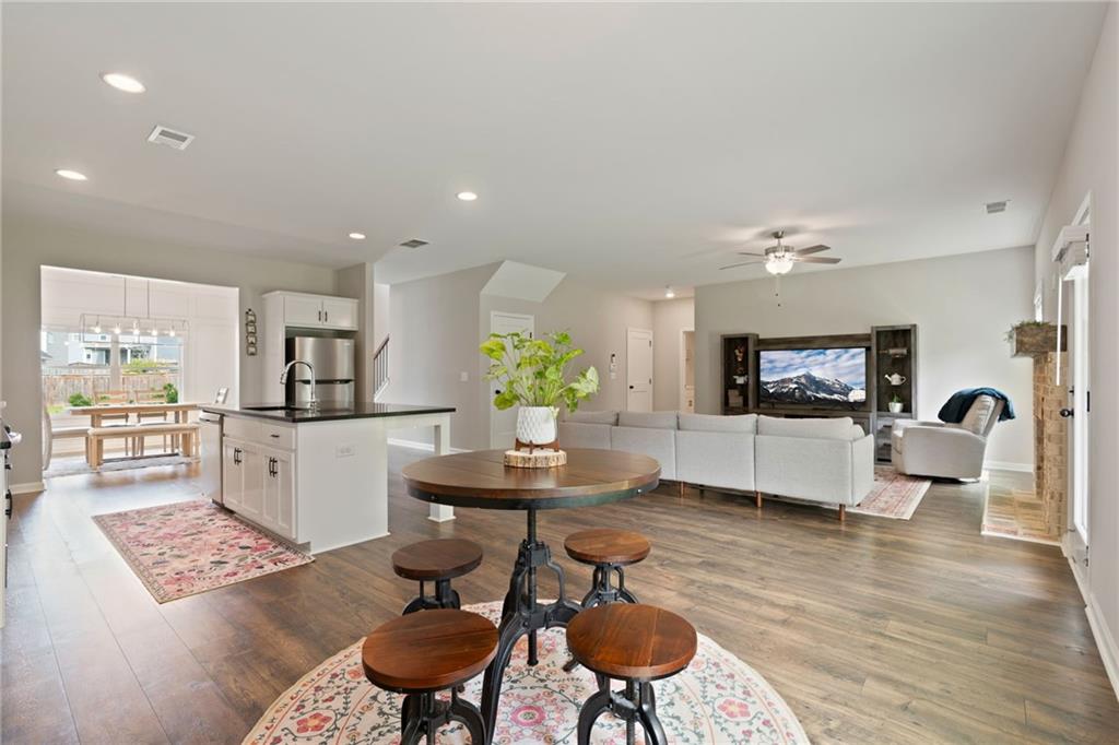 125 Kingston Circle