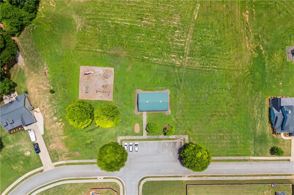 108 Lake Point Court