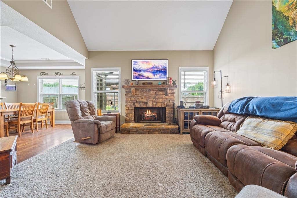 108 Lake Point Court