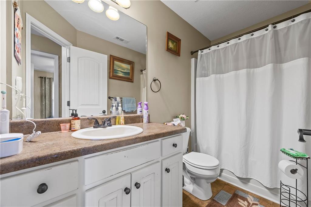 108 Lake Point Court