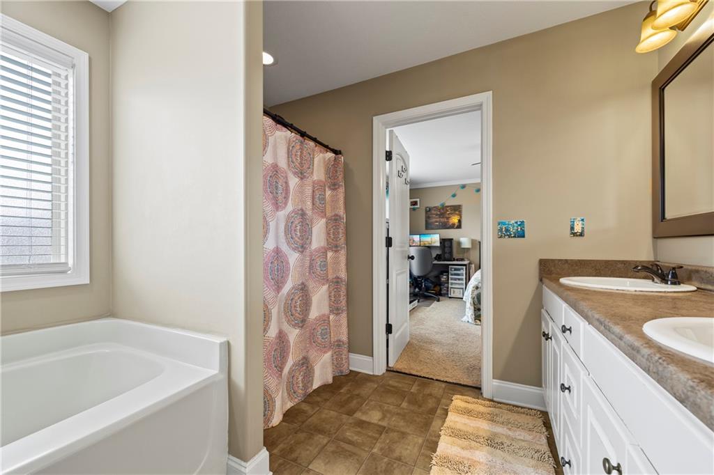 108 Lake Point Court