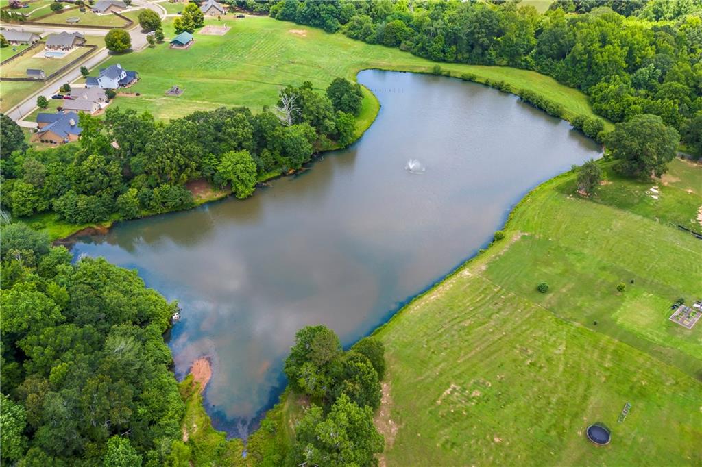 108 Lake Point Court