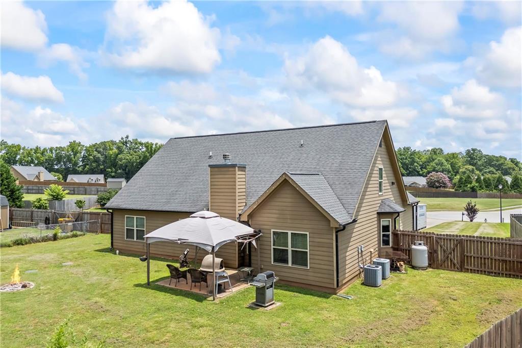 108 Lake Point Court