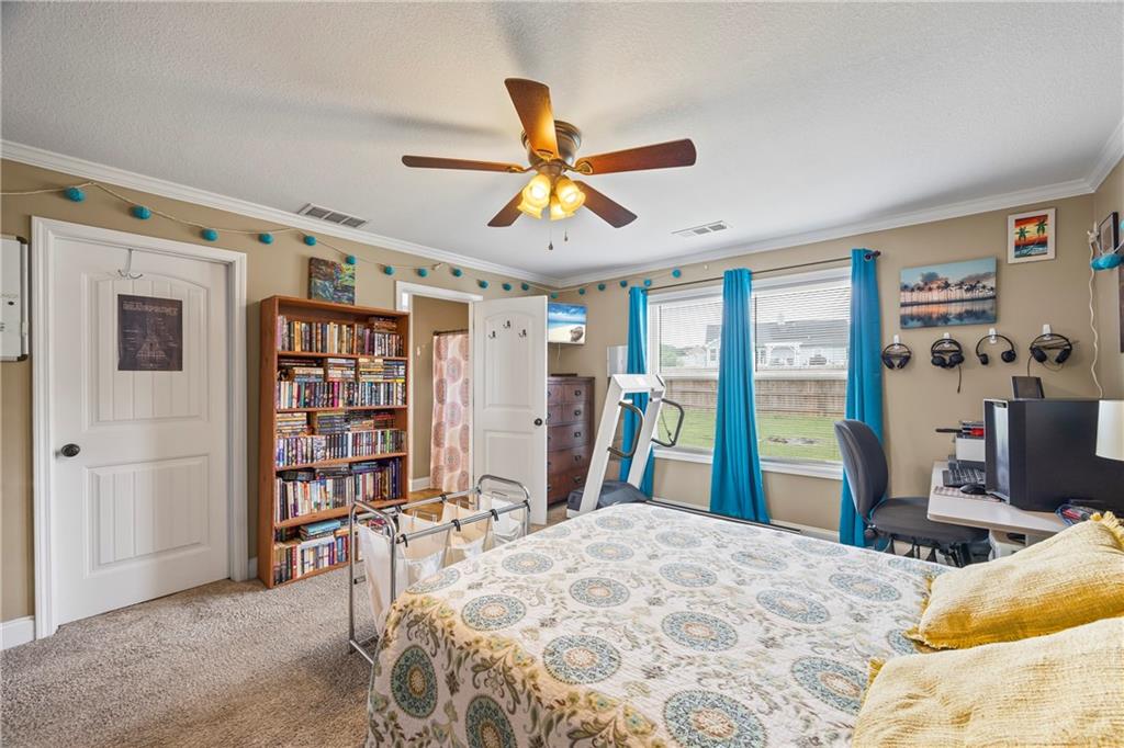 108 Lake Point Court