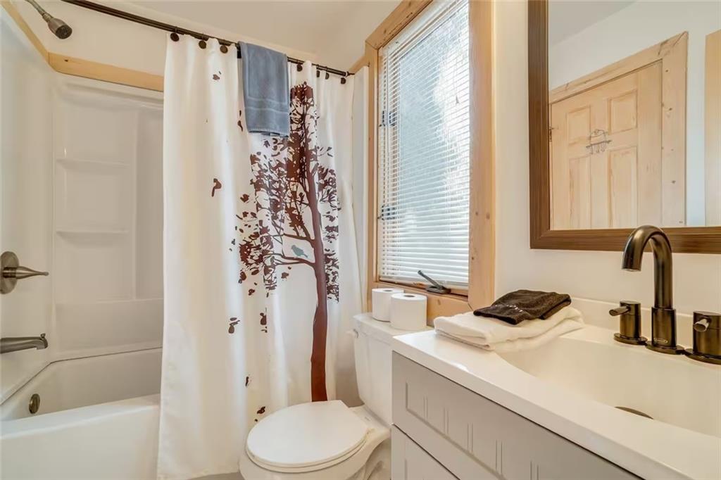 327 Brucken Strasse Unit 311