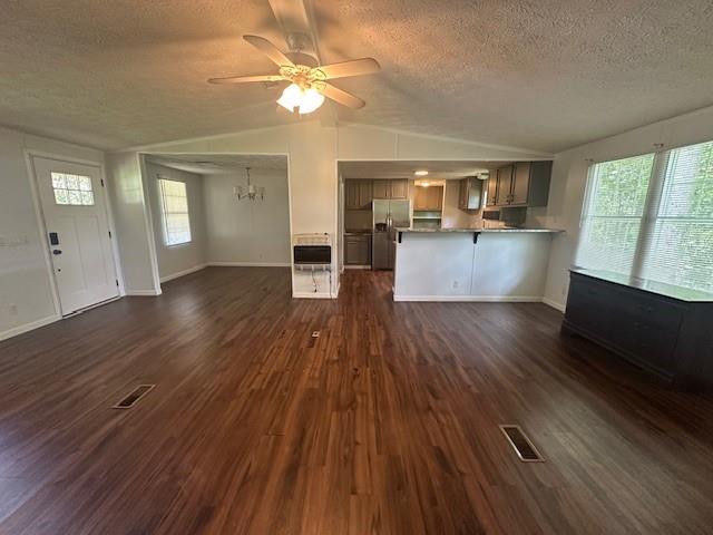 2162 Highway 105
