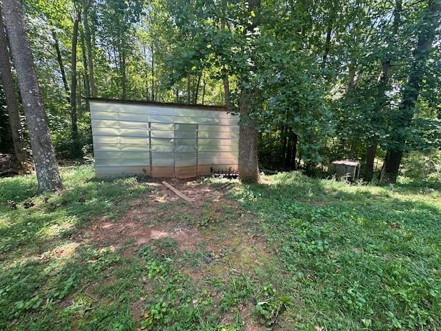 2162 Highway 105