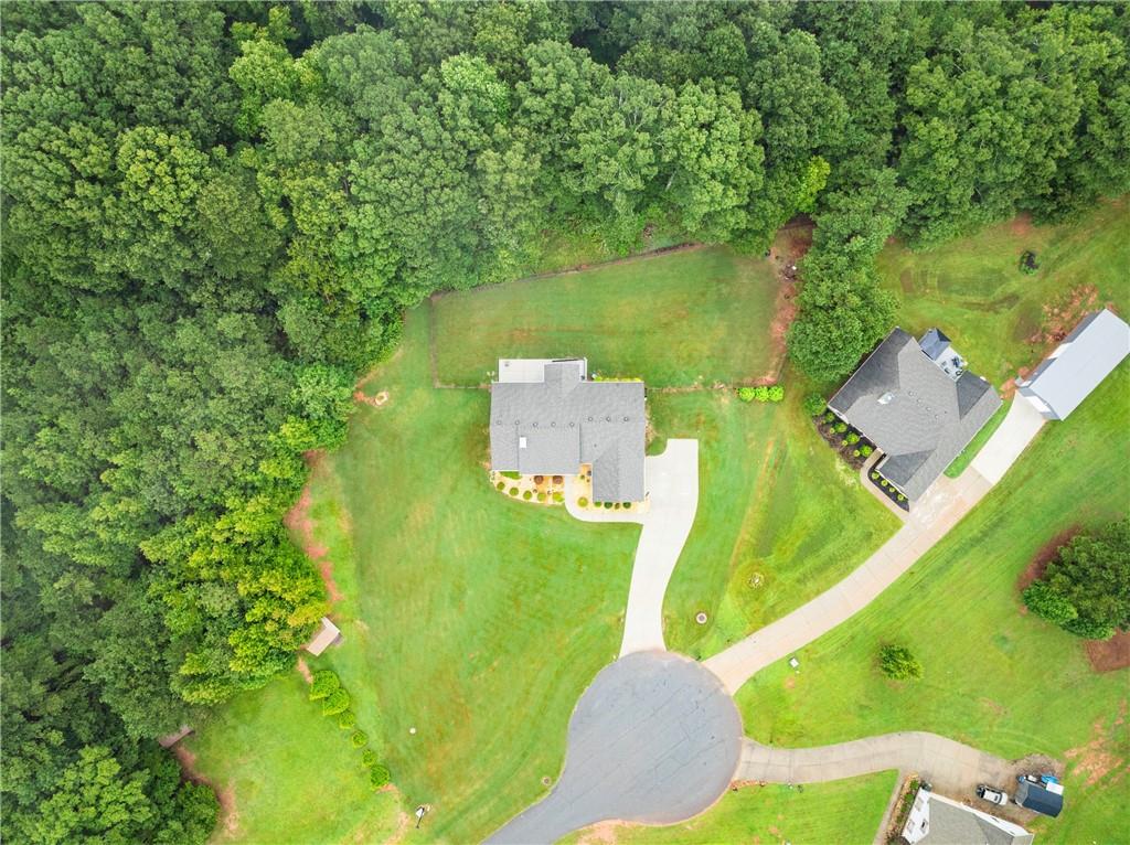 2112 Perry Place Lane