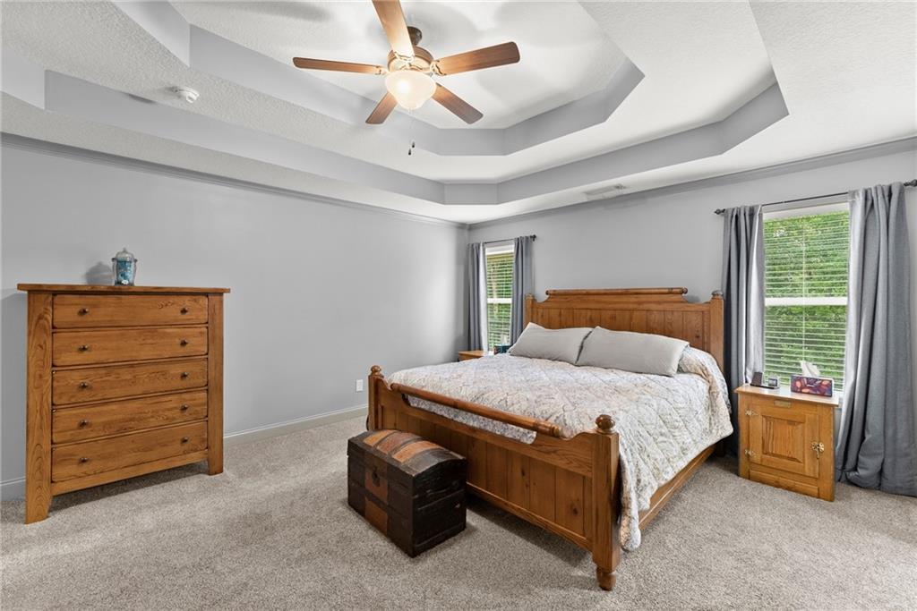 2112 Perry Place Lane