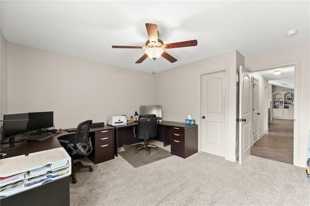 2112 Perry Place Lane