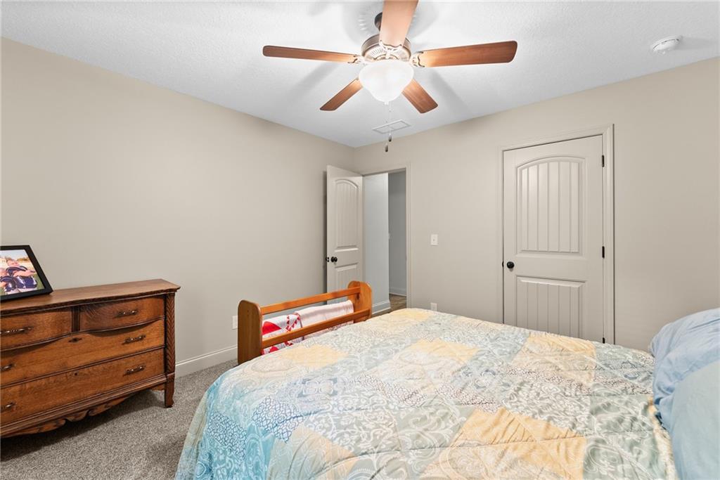 2112 Perry Place Lane