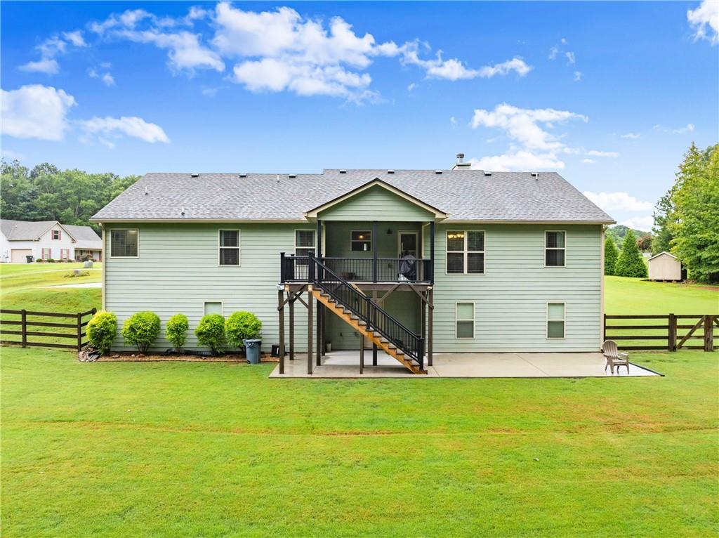 2112 Perry Place Lane