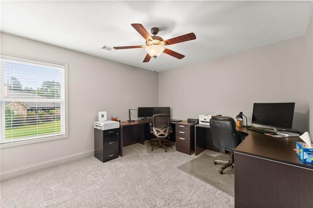 2112 Perry Place Lane