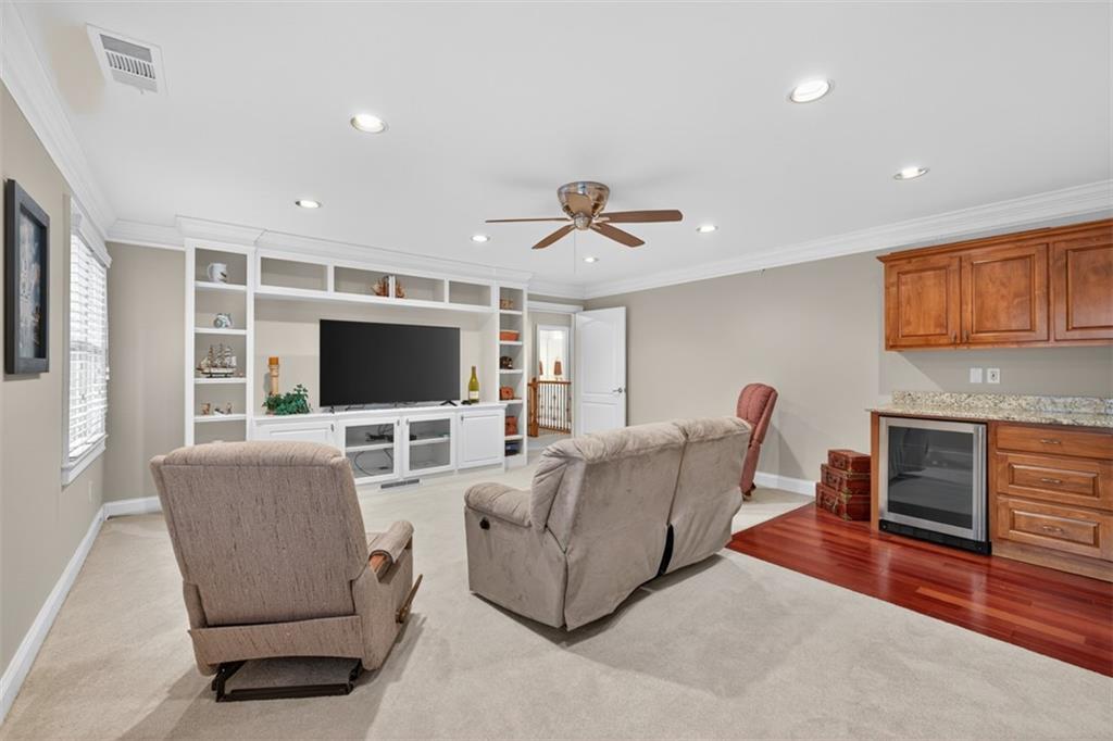 310 Hunting Hills Drive