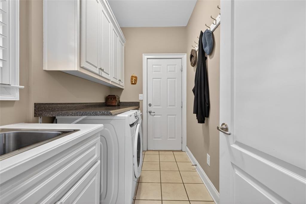 310 Hunting Hills Drive