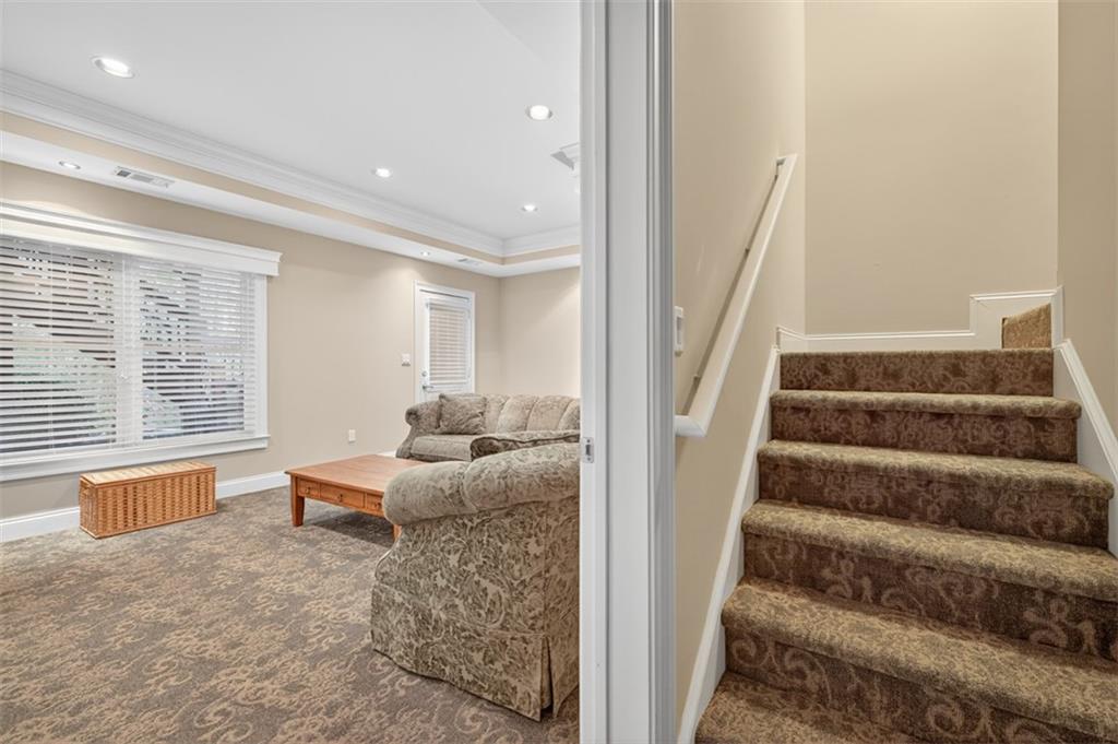 310 Hunting Hills Drive