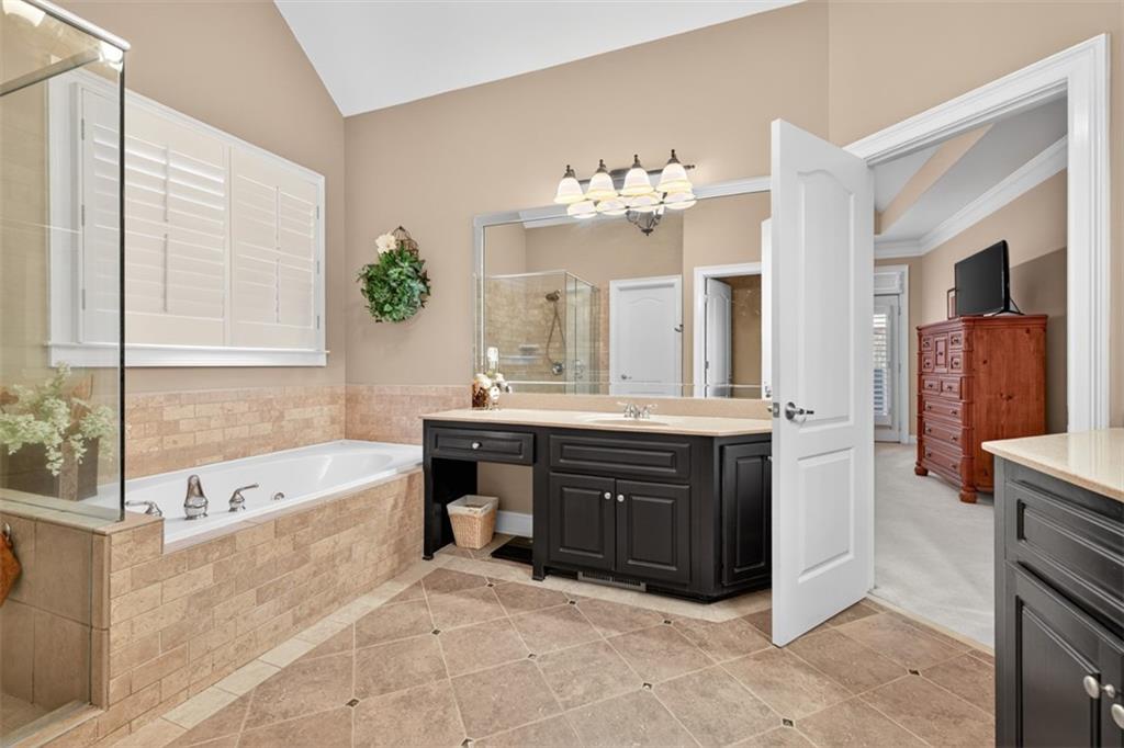 310 Hunting Hills Drive