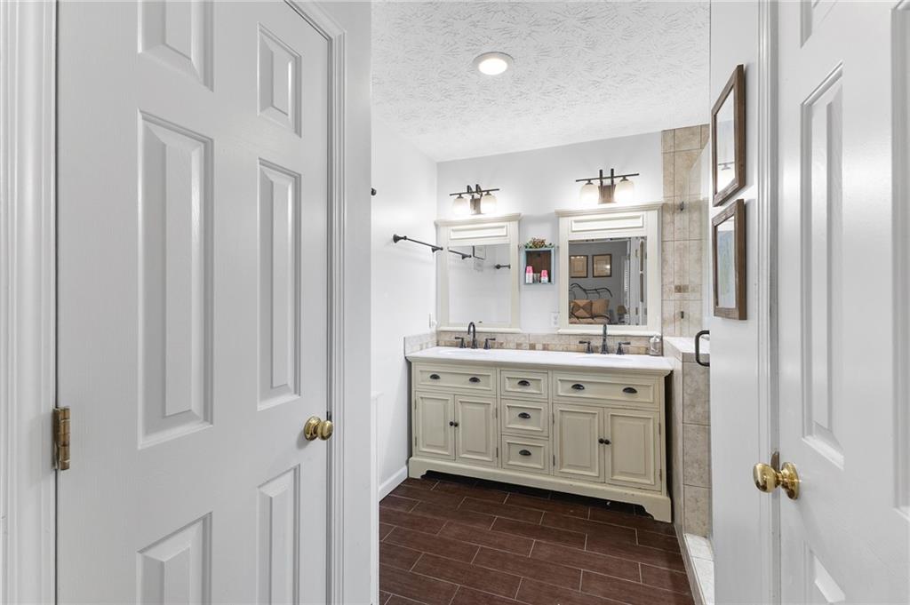 399 Burts Crossing Drive