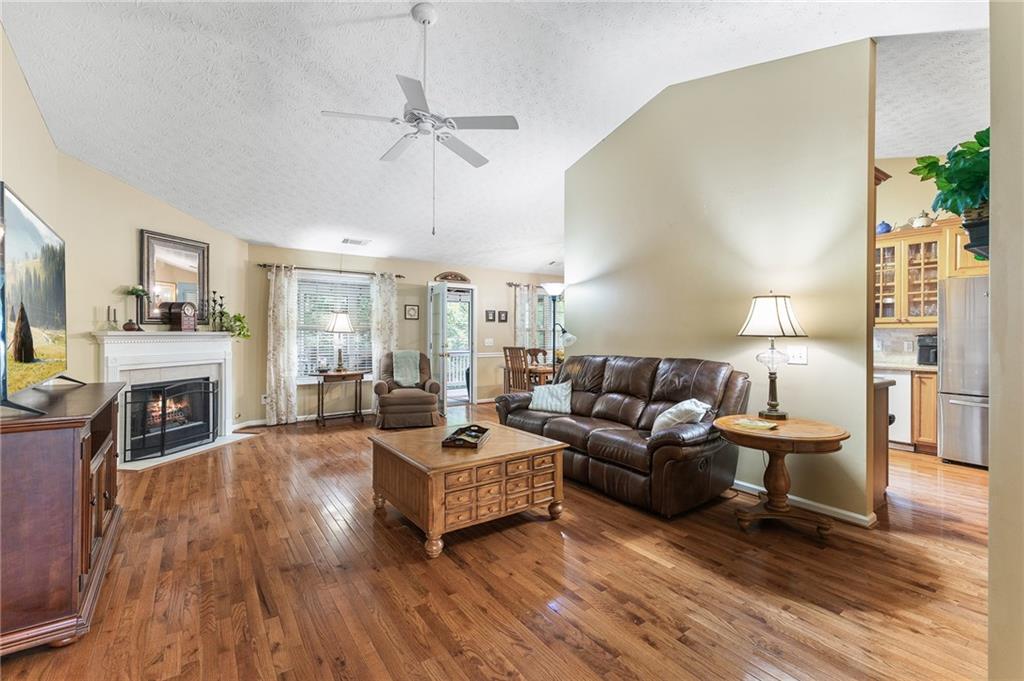 399 Burts Crossing Drive