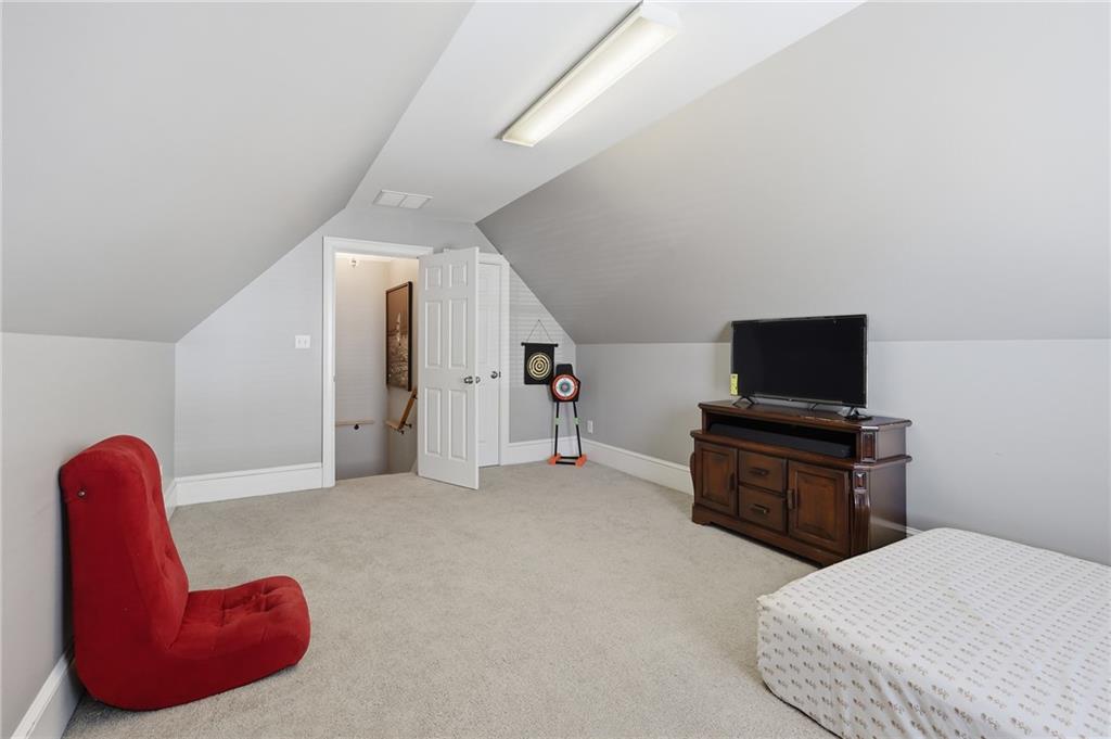 2249 White Alder Drive