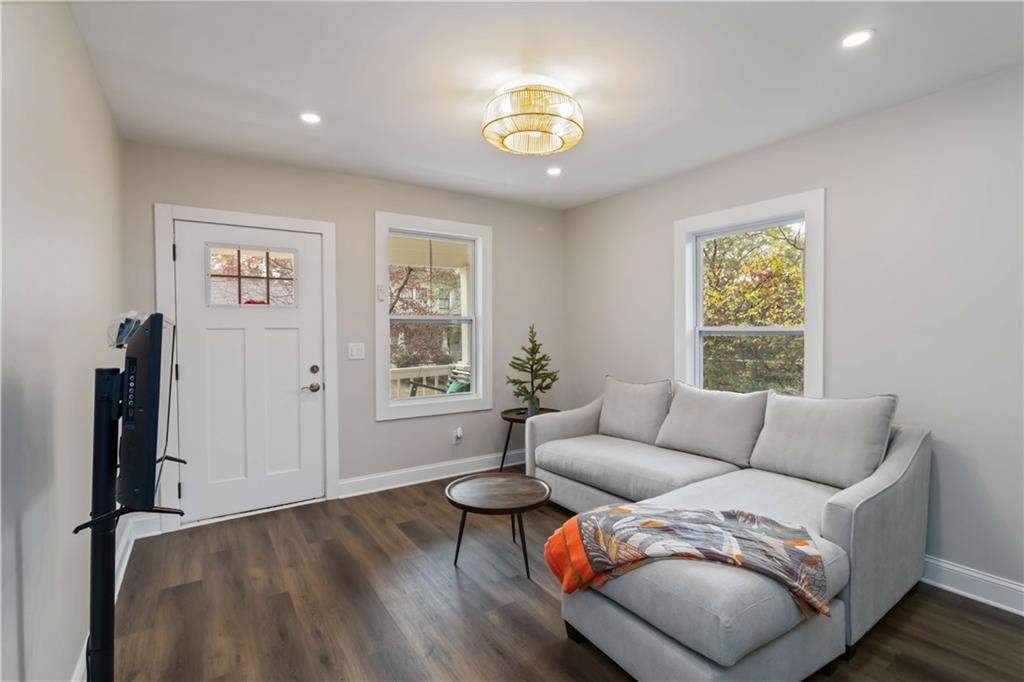 482 Kendrick Avenue SE