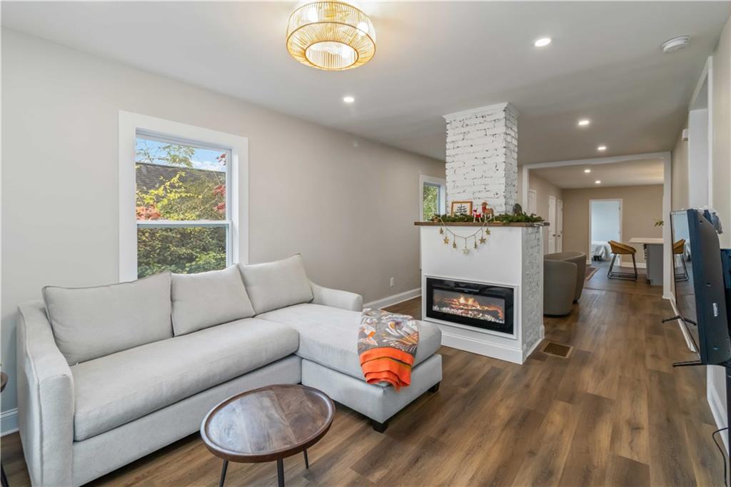 482 Kendrick Avenue SE