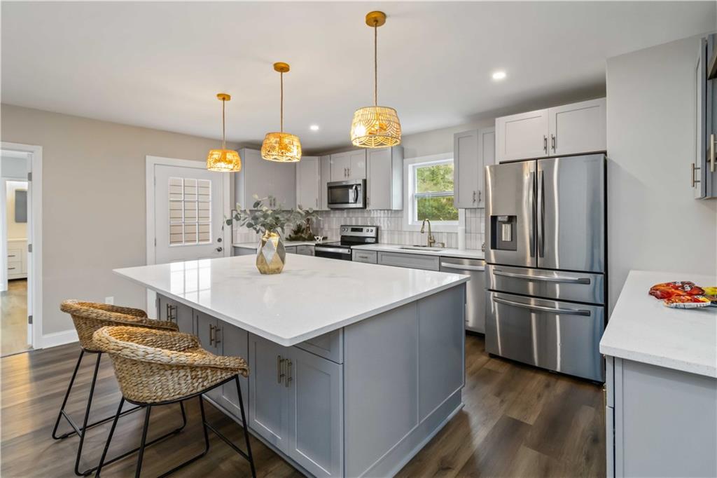 482 Kendrick Avenue SE