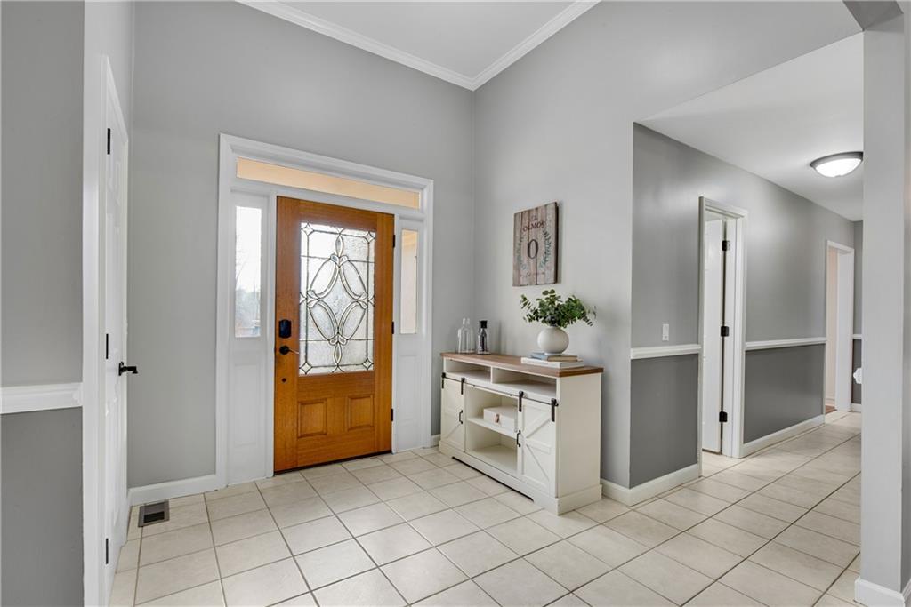 3291 Coachmans Way NE